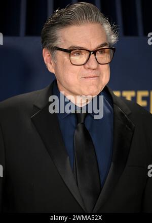 Los Angeles, USA. Februar 2024. Los Angeles, Usa. Februar 2024. Oliver Platt nimmt am Samstag, den 24. Februar 2023, an den 30. Jährlichen sag Awards im Shrine Auditorium and Expo Hall in Los Angeles, Kalifornien, Teil. Foto: Chris Chew/UPI Credit: UPI/Alamy Live News Credit: UPI/Alamy Live News Stockfoto