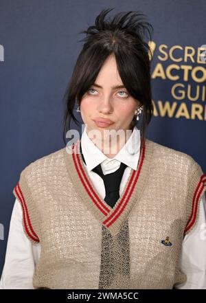 Los Angeles, USA. Februar 2024. Los Angeles, Usa. Februar 2024. Billie Eilish nimmt am Samstag, den 24. Februar 2023, an den 30. Jährlichen sag Awards im Shrine Auditorium and Expo Hall in Los Angeles, Kalifornien, Teil. Foto: Chris Chew/UPI Credit: UPI/Alamy Live News Credit: UPI/Alamy Live News Stockfoto