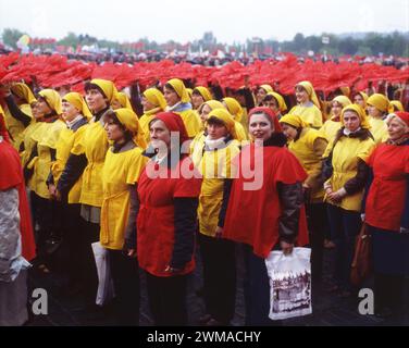 DEU, Deutschland, Dortmund: Persönlichkeiten aus Politik, Wirtschaft und Kultur aus den Jahren 1965-90 CSSR. Prag am 1.5.1981 Stockfoto