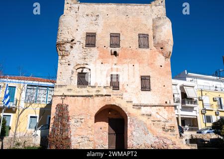 Griechenland, Saronischer Golf, Westsporaden, Ägina am 13. Januar 2023. Die Insel Ägina im Saronischen Golf, eine Stadt in Athen im Herzen der Ägäis SE Stockfoto