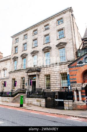 Die Fassade des MoLI Museum of Literature Ireland befindet sich im Newman House in St Stephen's Green, Dublin City Centre, Irland Stockfoto