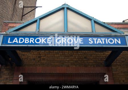 Ladbroke Grove U-Bahn Station, Ladbroke Grove, Notting Hill, Royal Borough of Kensington und Chelsea; London, Großbritannien Stockfoto