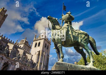 Reiterstandbild von Vimara Peres, Sé, Kathedrale, Porto, Portugal Stockfoto