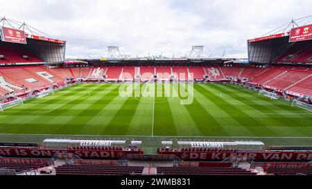 ENSCHEDE, Stadion Grolsch Veste, 25-02-2024 , Saison 2023 / 2024 , Dutch Eredivisie Football Overview Stadion vor dem Spiel Twente - Go Ahead Eagles Stockfoto