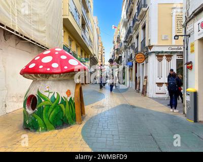 Calle de las Setas oder die Pilzstraße in Alicante, Spanien Stockfoto
