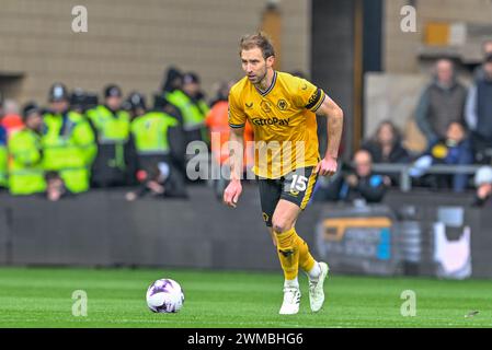 Craig Dawson von Wolverhampton Wanderers in Aktion während des Premier League Spiels Wolverhampton Wanderers gegen Sheffield United in Molineux, Wolverhampton, Großbritannien, 25. Februar 2024 (Foto: Cody Froggatt/News Images) Stockfoto