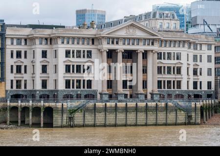 Vintner's Hall, Upper Thames Street, City of London, Sitz der Vintner's Company, die 1396 ihre Royal Charter erhielt und im Weinhandel tätig ist Stockfoto