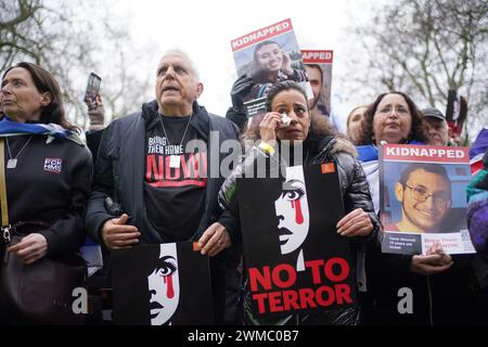 Leute, die an der "Nein zum Terror"-Kundgebung am Tavistock Square im Zentrum von London teilnehmen. Bilddatum: Sonntag, 25. Februar 2024. Stockfoto