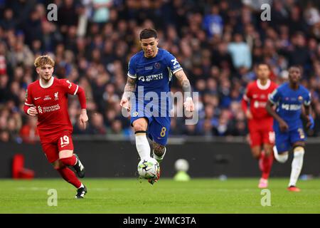 Wembley Stadium, London, Großbritannien. Februar 2024. Carabao League Cup Final Football, Chelsea gegen Liverpool; Enzo Fernandez von Chelsea Credit: Action Plus Sports/Alamy Live News Stockfoto