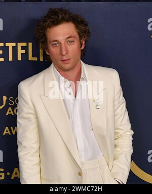 Jeremy Allen White nimmt am 24. Februar 2024 an den 30. Jährlichen Screen Actors Guild Awards im Shrine Auditorium und der Expo Hall in Los Angeles Teil. Foto C Flanigan/imageSPACE Stockfoto