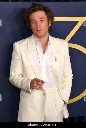 Jeremy Allen White nimmt am 24. Februar 2024 an den 30. Jährlichen Screen Actors Guild Awards im Shrine Auditorium und der Expo Hall in Los Angeles Teil. Foto C Flanigan/imageSPACE Stockfoto