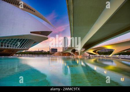 KA. Architekt Santiago Calatrava, Ciudad de las Artes y de las Ciencias. Stadt der Künste und Wissenschaften. Valencia. Comunidad Valenciana. Spanien. Stockfoto