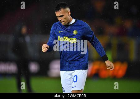 Lecce, Italien. Februar 2024. Foto Giovanni Evangelista/LaPresse 25 Febbraio 2024 Lecce, Italia - Sport, calcio - U.S. Lecce vs F.C. Inter - Campionato Serie A Tim 2023/24 - Stadio E. Giardiniero - Via del Mare. Nella foto:Lautaro Martinez (FC Internazionale Milano)PIC Giovanni Evangelista/LaPresse 25. Februar 2024 Lecce, Italien - Sport, Fußball - U.S. Lecce vs F.C. Inter - italienische Meisterschaftsserie A Tim 2023/24- E. Giardiniero - Via del Mare Stadium. Im PicLautaro Martinez (FC Internazionale Milano) Credit: LaPresse/Alamy Live News Stockfoto