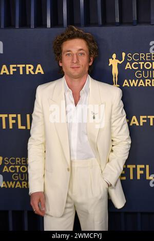 Jeremy Allen White nimmt am 24. Februar 2024 an den 30. Jährlichen Screen Actors Guild Awards im Shrine Auditorium und der Expo Hall in Los Angeles Teil. Foto C Flanigan/imageSPACE/SIPA USA Stockfoto