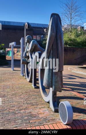 Thomas Telford Statue, Telford Square, Telford, Shropshire Stockfoto