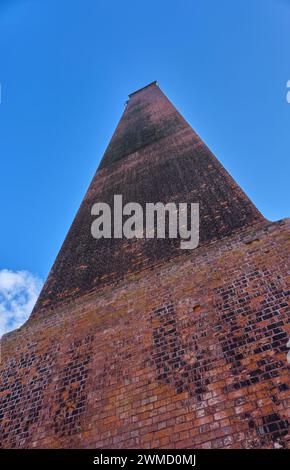 Stirchley Chimney, Telford Town Park, Telford, Shropshire Stockfoto