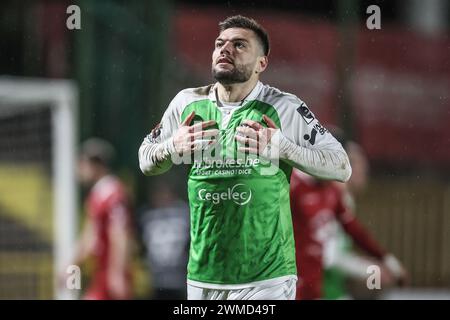 Boussu, Belgien. Februar 2024. Corenthyn Lavie von Francs Borains reagiert auf ein Fußballspiel zwischen Royal Francs Borains und SV Zulte Waregem am Sonntag, den 25. Februar 2024 in Boussu, am 23/30. Tag der zweiten Liga der Challenger Pro League 2023-2024. BELGA FOTO BRUNO FAHY Credit: Belga News Agency/Alamy Live News Stockfoto