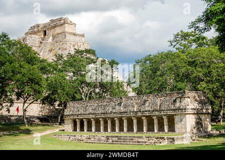 Merida Mexico, Puuc Stil Uxmal archäologische Zone Site, Zona Arqueologica de Uxmal, klassische Maya-Stadt, Pyramide der magischen mesoamerikanischen Stufenpyrami Stockfoto