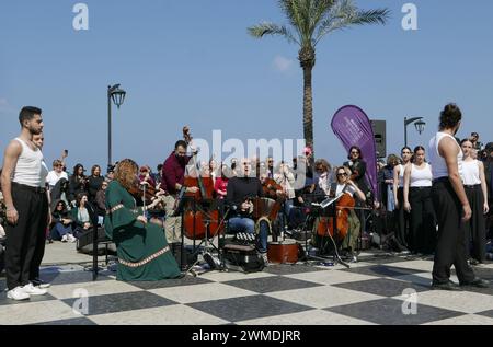 Beirut, Libanon. Februar 2024. A Shot of Piazzolla Concert vom Al Bustan Festival in Ain El Mreisseh, Beirut, Libanon, 25. Februar 2024. Mit Mario Stefano Pietrodarchi Bandoneon, Nadezhda Nesterova Sopran, Miriam Campobasso Violine, Clara Germont Cello, Makram Aboul Doublebass. Mit Beirut Contemporary Ballet. (Foto: Elisa Gestri/SIPA USA) Credit: SIPA USA/Alamy Live News Stockfoto