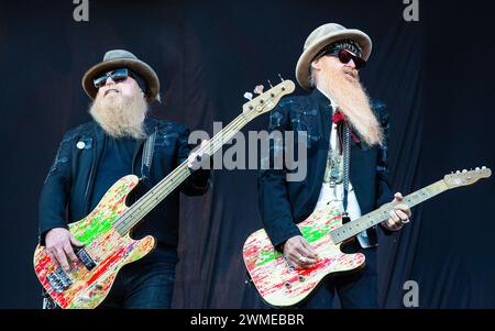 Dusty Hill und Billy F Gibbons von ZZ Top live beim Sweden Rock Festival Stockfoto