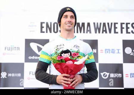 Kanagawa, Japan. Februar 2024. Martin Logan (aus) BMX: Enoshima Wave fest UCI BMX Freestyle Park & Flatland World Cup, Siegerehrung des Herrenparks bei Enoshima in Kanagawa, Japan. Quelle: Yohei Osada/AFLO SPORT/Alamy Live News Stockfoto