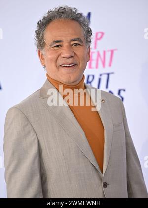 Santa Monica, Usa. Februar 2024. John Ortiz kommt für die Film Independent Spirit Awards 2024 in Santa Monica, Kalifornien am Sonntag, den 25. Februar 2024. Foto: Chris Chew/UPI Credit: UPI/Alamy Live News Stockfoto