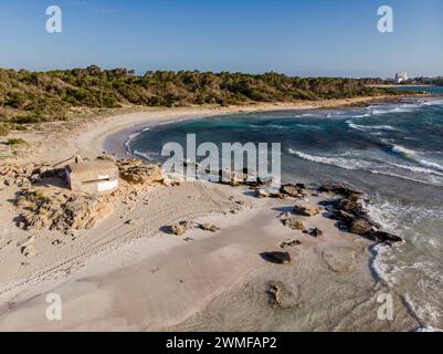 Es Peregons Petits Strand, Punta de Sa Llova, Parque Natural Marinoterrestre Es Trenc-Salobrar de Campos, Colonia de Sant Jordi, Ses Salines, Mallorca, Stockfoto