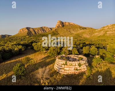 SA Clova des Xot talayot, kreisförmige talayot, um 1000 und 800 v. Chr., Sa Canova Website, Arta, Mallorca, Balearen, Spanien Stockfoto