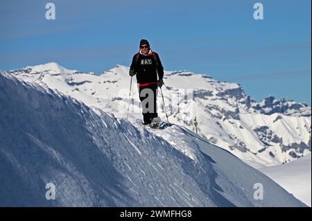 Schneeschuhwandern im Naturpark Beverin, Graubünden, Schweiz Stockfoto