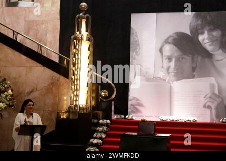 Nicht exklusiv: 25. Februar 2024, Mexiko-Stadt, Mexiko: Kulturministerin Alejandra Frausto spricht während der posthumen Hommage an den Schriftsteller Jo Stockfoto