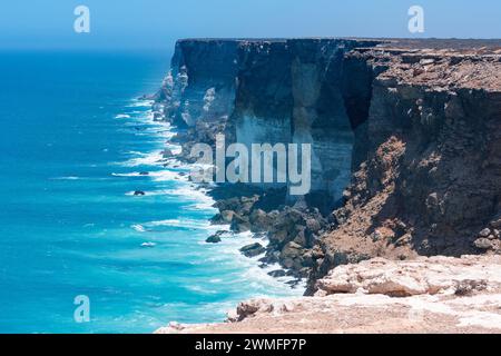 Die Head of Bight und die Bunda Cliffs sind eine Touristenattraktion in Nullarbor, South Australia, SA, Australien Stockfoto