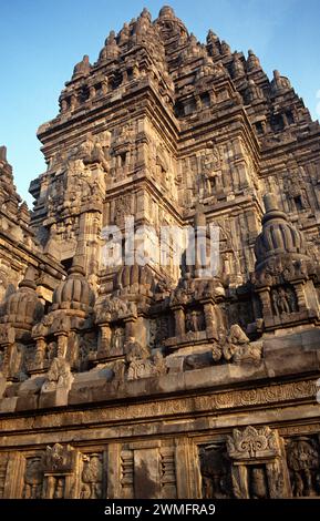 Prambanan oder Rara Jonggrang, Hindu-Tempel aus dem 9th. Jahrhundert (UNESCO-Weltkulturerbe). Yogyakarta, Java, Indonesien. Stockfoto
