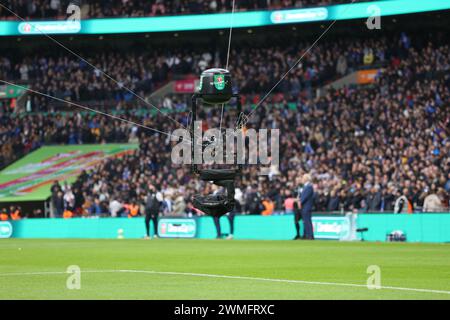 London, Großbritannien. Februar 2024. Spidercam beim Finale des Chelsea gegen Liverpool Carabao Cup im Wembley Stadium, London, Großbritannien am 25. Februar 2024. Quelle: Paul Marriott/Alamy Live News Stockfoto