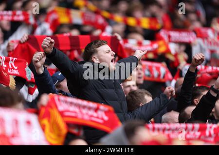 London, Großbritannien. Februar 2024. Liverpool Fans beim Finale des Chelsea gegen Liverpool Carabao Cup im Wembley Stadium, London, Großbritannien am 25. Februar 2024. Quelle: Paul Marriott/Alamy Live News Stockfoto