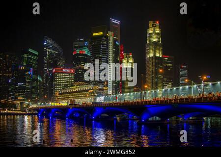 Nächtliche Ausblicke auf die Stadt Singapur Stockfoto