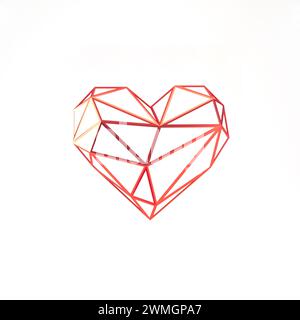 Geometrisches Polygon der Herzform isoliert auf weißem Hintergrund, 3D-Rendering. Stockfoto