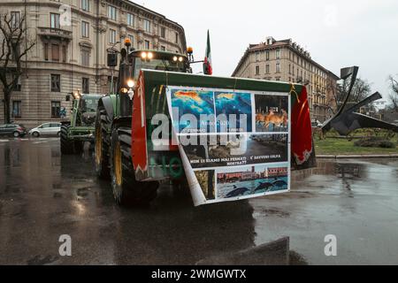 Die in Mailand aufgewühlten Züchter: Gegen europäische Gesetze verteidigen sie die Wurzeln der Tradition und das Überleben des lokalen Agrarsektors Stockfoto