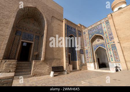 Shah-i-Zinda oder Shah i Zinda ist ein Mausoleum in der Stadt Samarkand in Usbekistan Stockfoto