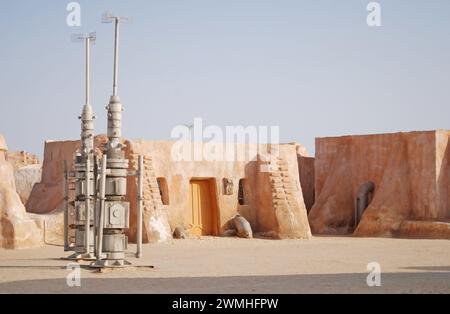 Die Überreste des Mos Espa Star Wars-Films, der in der Sahara bei Tamerza oder Tamaghza, Tschebika, Provinz Tozeur, Tunesien spielt Stockfoto