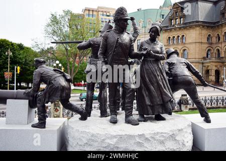 Triumph durch Vielfalt, Denkmal für die Verteidigung Kanadas während des Krieges von 1812, Parliament Hill, Ottawa, Ontario, Kanada Stockfoto