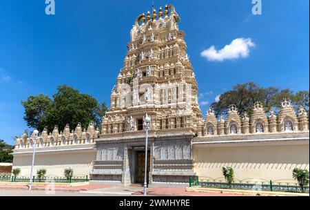 Ein Hindutempel im Mysore Palace Stockfoto