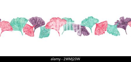 Nahtloser Rand mit Blattprägungen. Türkisfarbene, rosa, braune Biloba-Blätter. Verziert mit exotischen Pflanzen. Ginkgo, Palme, trockene abstrakte Fächerblätter. Aquarell Stockfoto