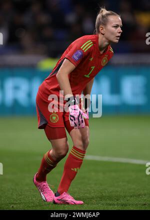 Decines Charpieu, Frankreich. Februar 2024. Merle Frohms aus Deutschland während des Spiels der UEFA Women's Nations League im OL Stadium, Lyon. Der Bildnachweis sollte lauten: Jonathan Moscrop/Sportimage Credit: Sportimage Ltd/Alamy Live News Stockfoto