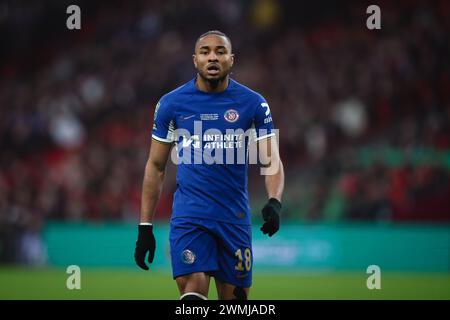 LONDON, UK - 25. Februar 2024: Christopher Nkunku aus Chelsea sieht beim Finale des EFL Carabao Cup zwischen Chelsea FC und Liverpool FC bei WEMB an Stockfoto