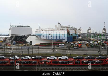 Bremerhaven, Deutschland. Februar 2024. Das BLG Auto Terminal Bremerhaven. Quelle: Lars Penning/dpa/Alamy Live News Stockfoto