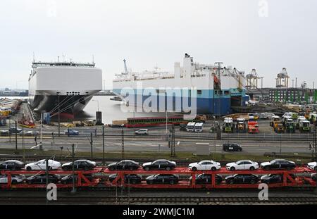 Bremerhaven, Deutschland. Februar 2024. Das BLG Auto Terminal Bremerhaven. Quelle: Lars Penning/dpa/Alamy Live News Stockfoto