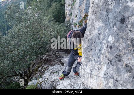 Ascending Sa Pella Pass, Puig de Talaia Vella, Valldemossa, Mallorca, Balearen, Spanien Stockfoto