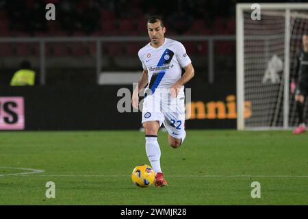 Henrikh Mkhitaryan vom FC Internazionale im Spiel der Serie A zwischen US Lecce und FC Internazionale im Stadio Via Del Mare Lecce Italien Stockfoto