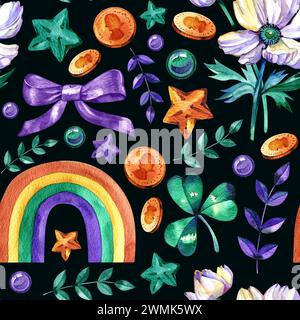 St. Patricks Day Seamless Pattern auf grünem Hintergrund: klee, Münzen, Regenbogen. Handgezeichnete Aquarellillustration. Für Papier, Textilien, Verpackungen Stockfoto