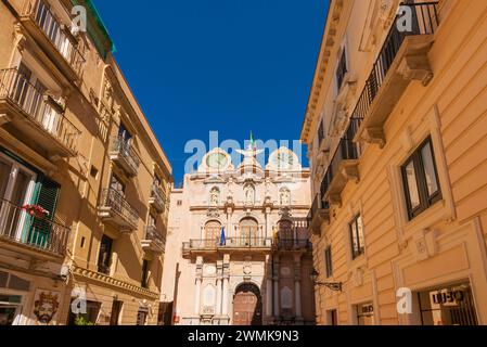 Trapani. Palazzo Senatorio Senatssaal oder Palazzo Cavarretta. Trapani, Sizilien, Italien, Europa Stockfoto